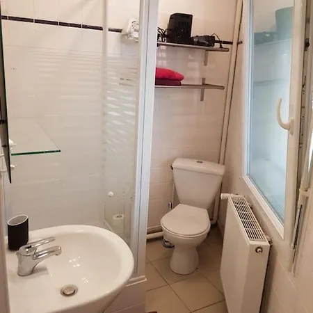 Studio Avec Balcon A Deux Pas Des Phoques De *